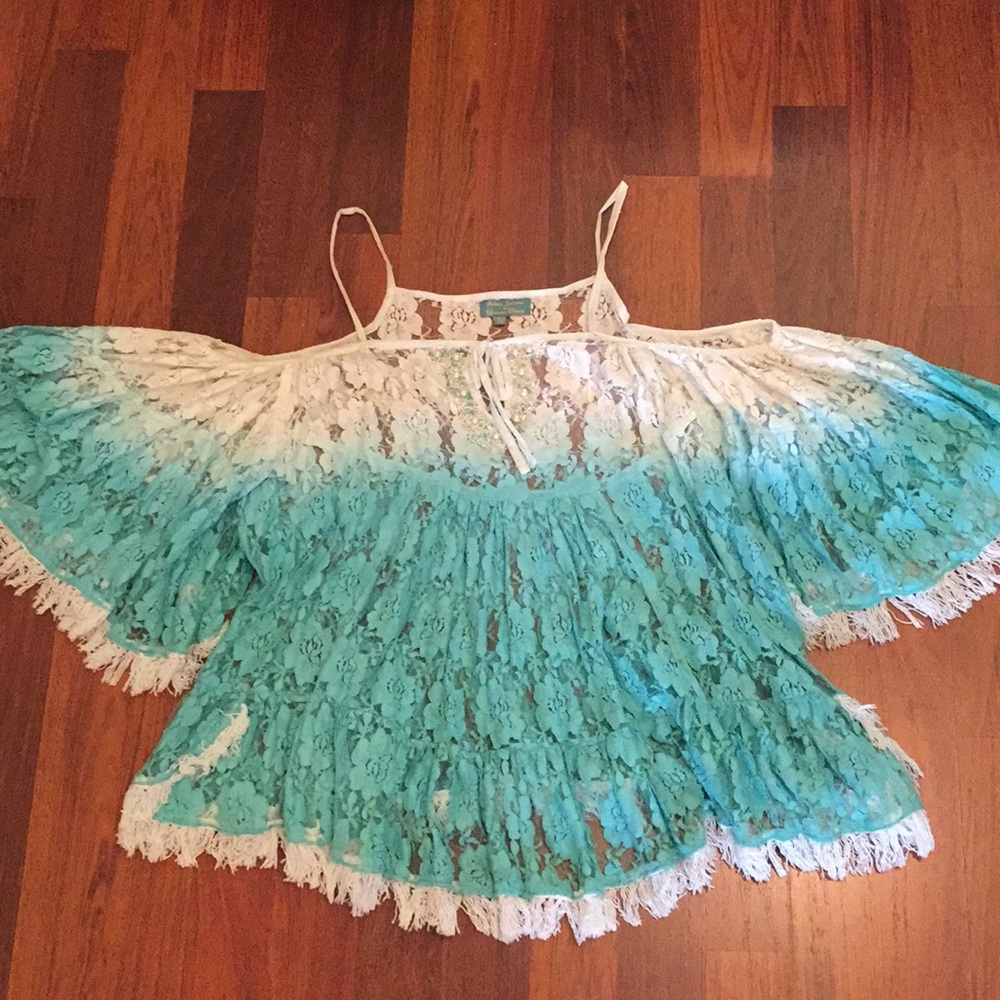 Antica Santoria by Giacomo Cirque Italian lace.